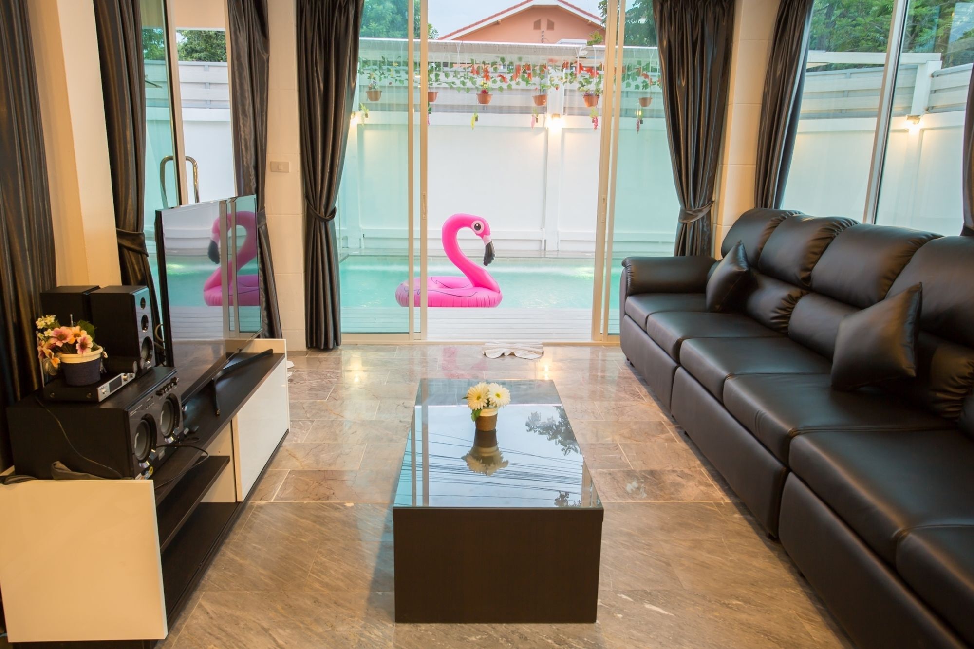 The Ville Modern Viewpoint Pool Villa パッタヤー エクステリア 写真